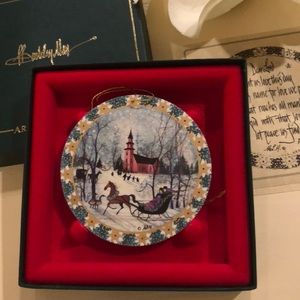 P Buckley Moss Ornament